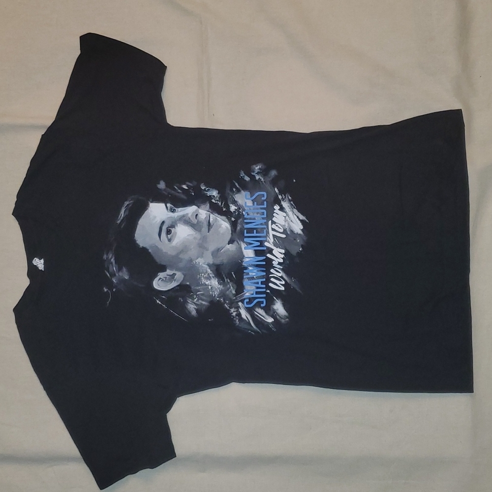 Shawn Mendes concert tour graphic tee